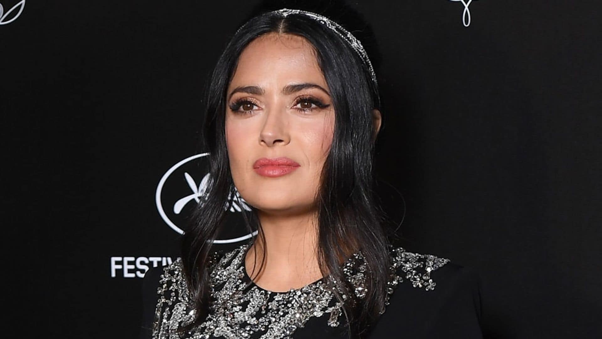 Get the Look: Salma Hayek’s Flawless Summer-Ready Makeup