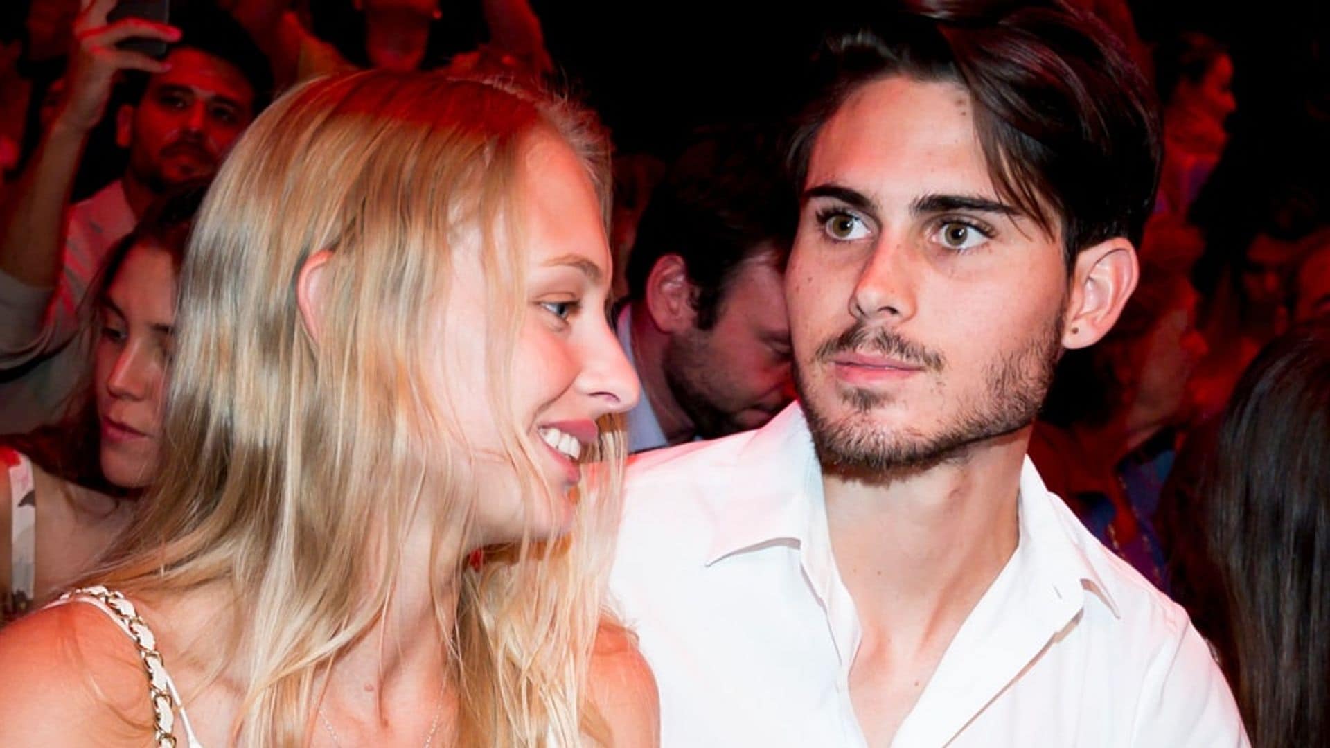 It's all in the genes: Enrique Iglesias's lookalike brother hits the front row
