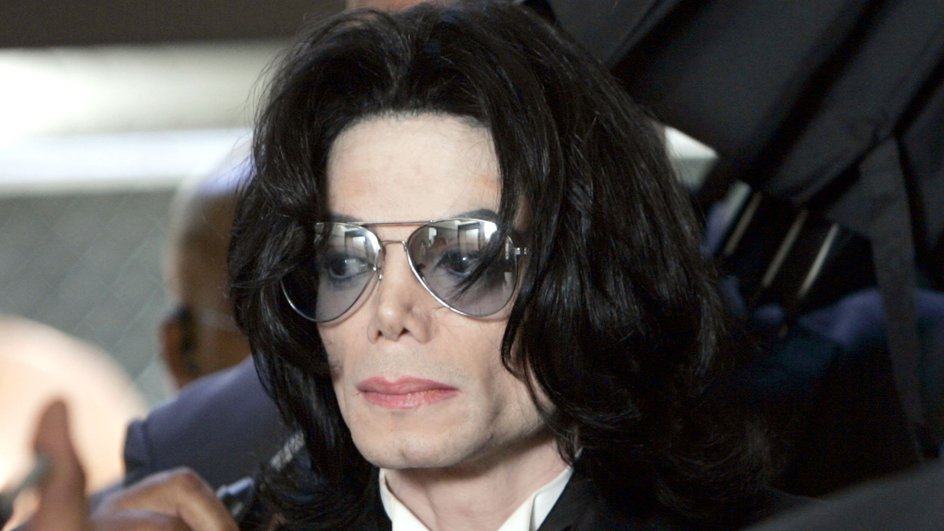Photo: hola.com Uncovering Michael Jackson's Strict Parenting Rules in Paris