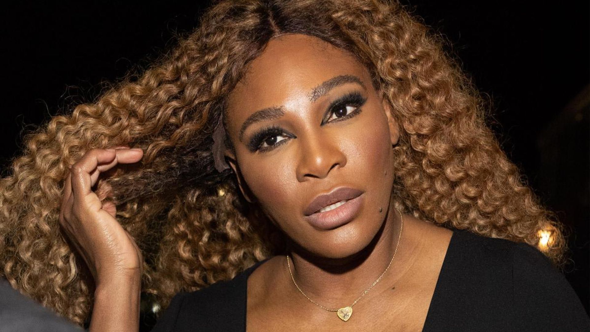 Serena Williams calls out New York Times after being mistaken with her sister Venus: 'You can do better'