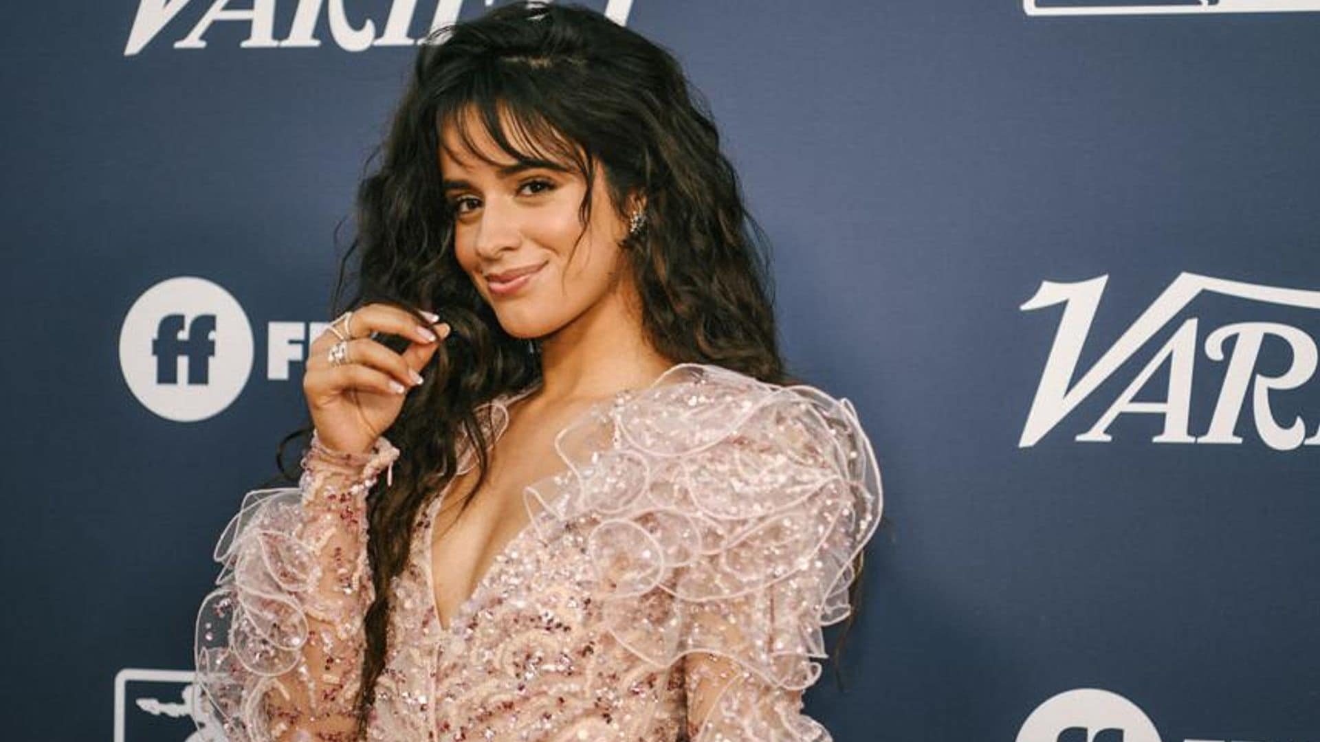 Camila Cabello debuts a new and almost unrecognizable look