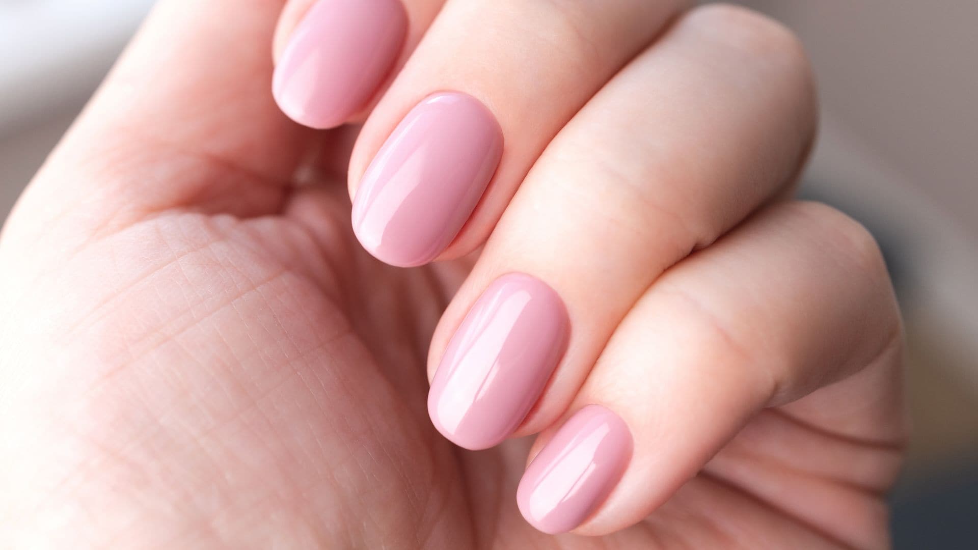 8 light nail colors for elegant manicures: From Pearlescent to Baby Blue