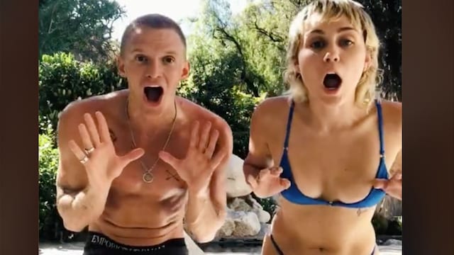 Miley Cirus and Cody Simpson show off their dance move on TikTok