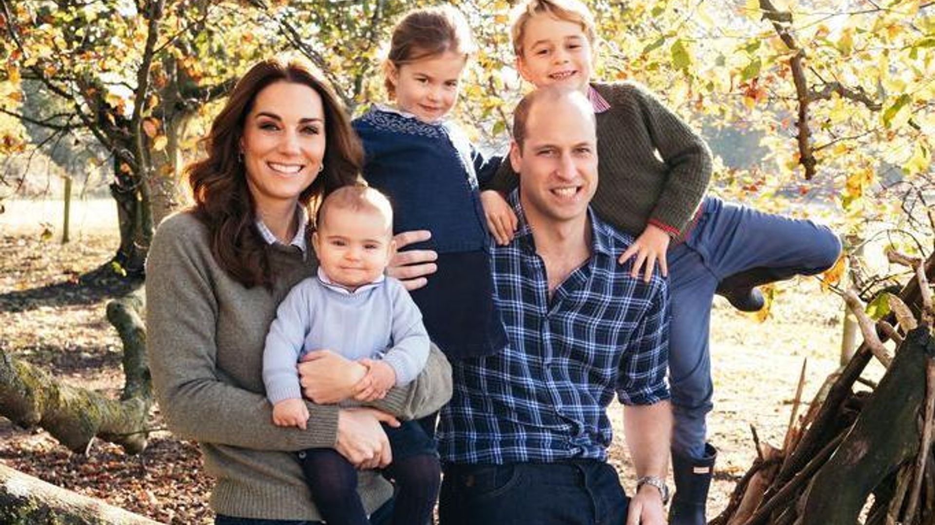Louis, Charlotte and George steal the show in leaked Cambridge family Christmas card