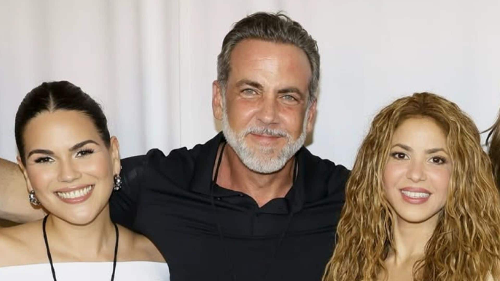 Shakira and Carlos Ponce reunite in Miami with sweet embrace backstage: See pics