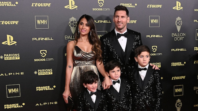 Lionel Messi, his wife Antonella Roccuzzo, and their children Ciro, Mateo and Thiago pose upon arrival to attend the 2021 Ballon d'Or France Football award ceremony in Paris 