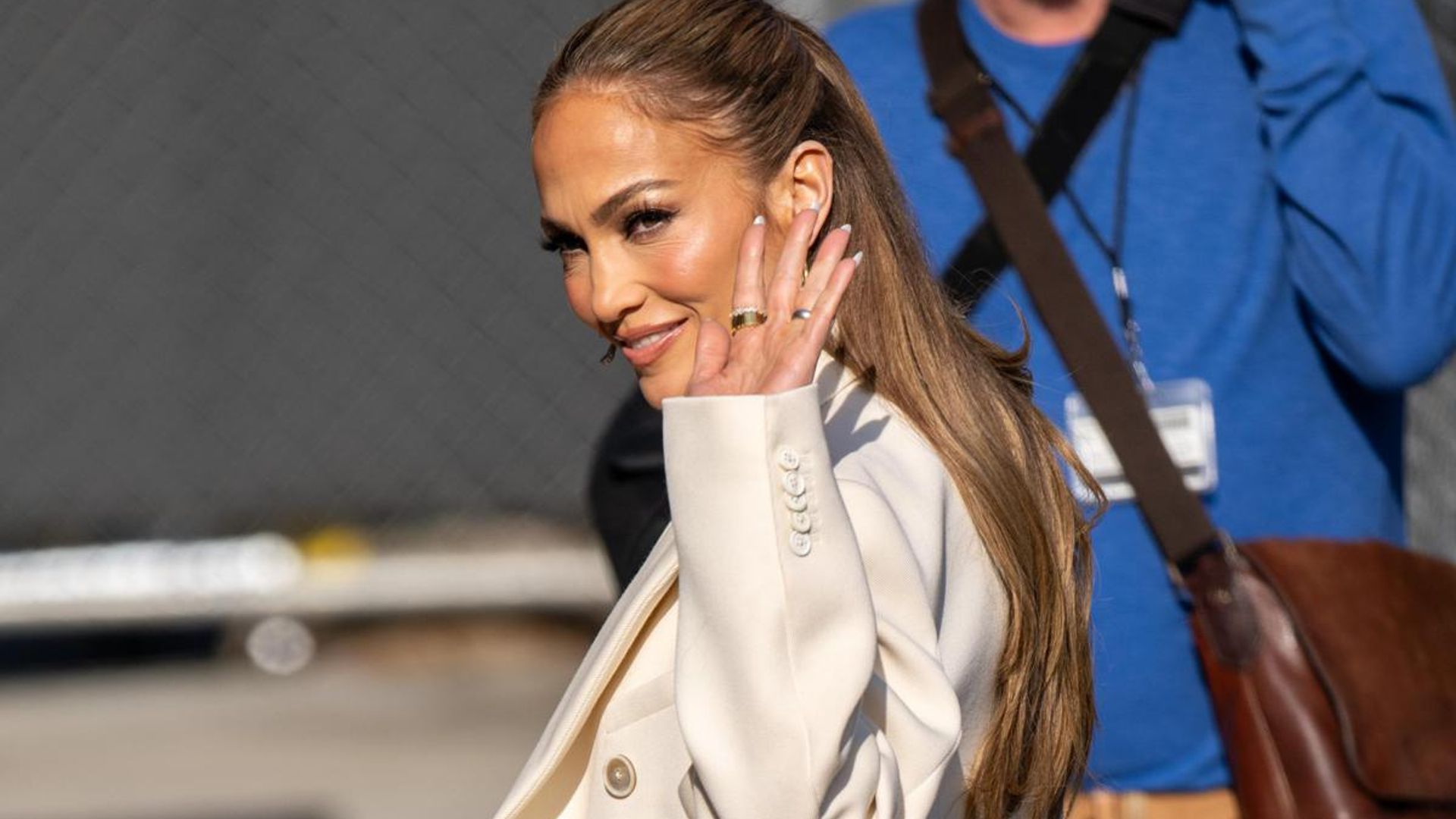 Jennifer Lopez cancels tour amid divorce rumors with Ben Affleck: ‘Taking time off to be with her children’