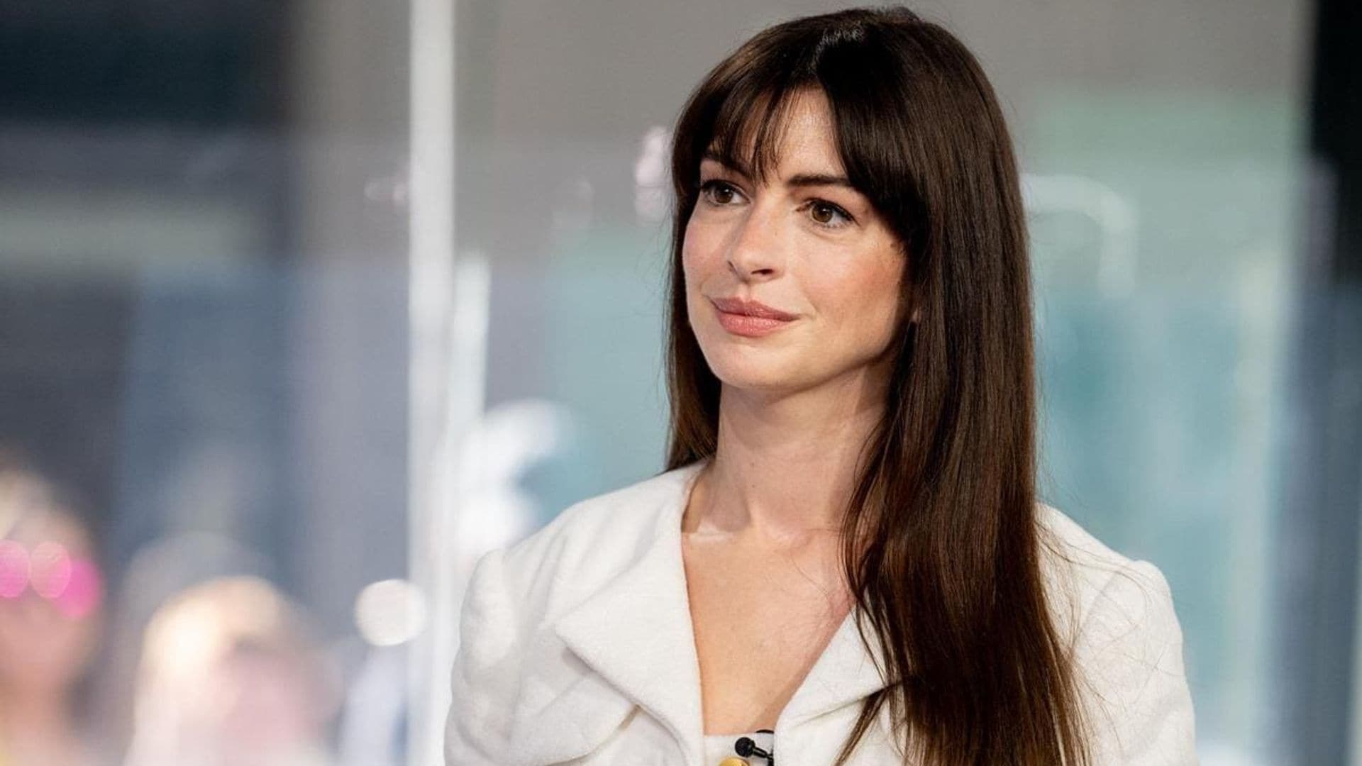 Anne Hathaway reveals she is a huge fan of Rosalía’s ‘Malamente’