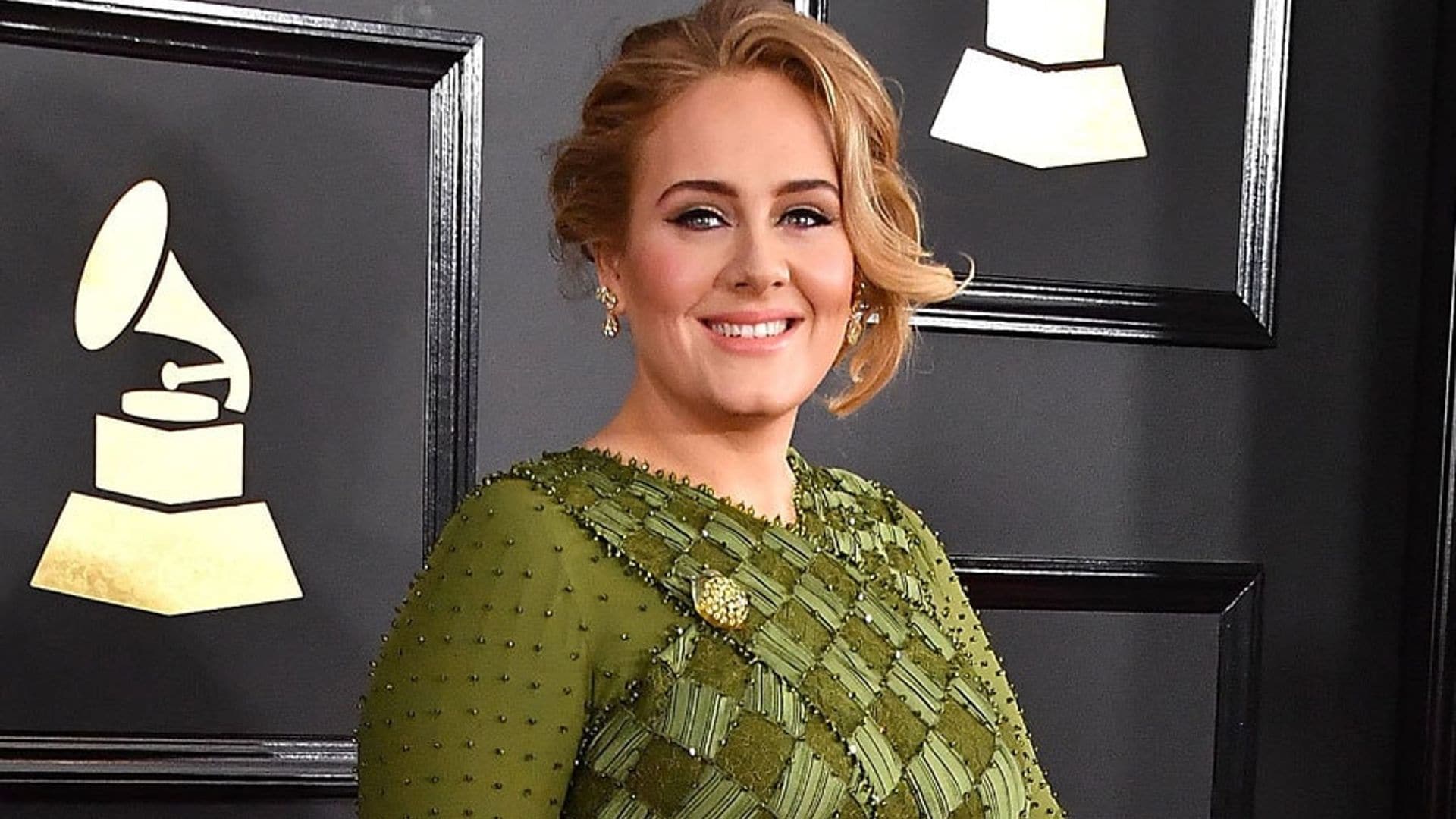 Create Adele's much-talked about beauty look from the Grammys at home