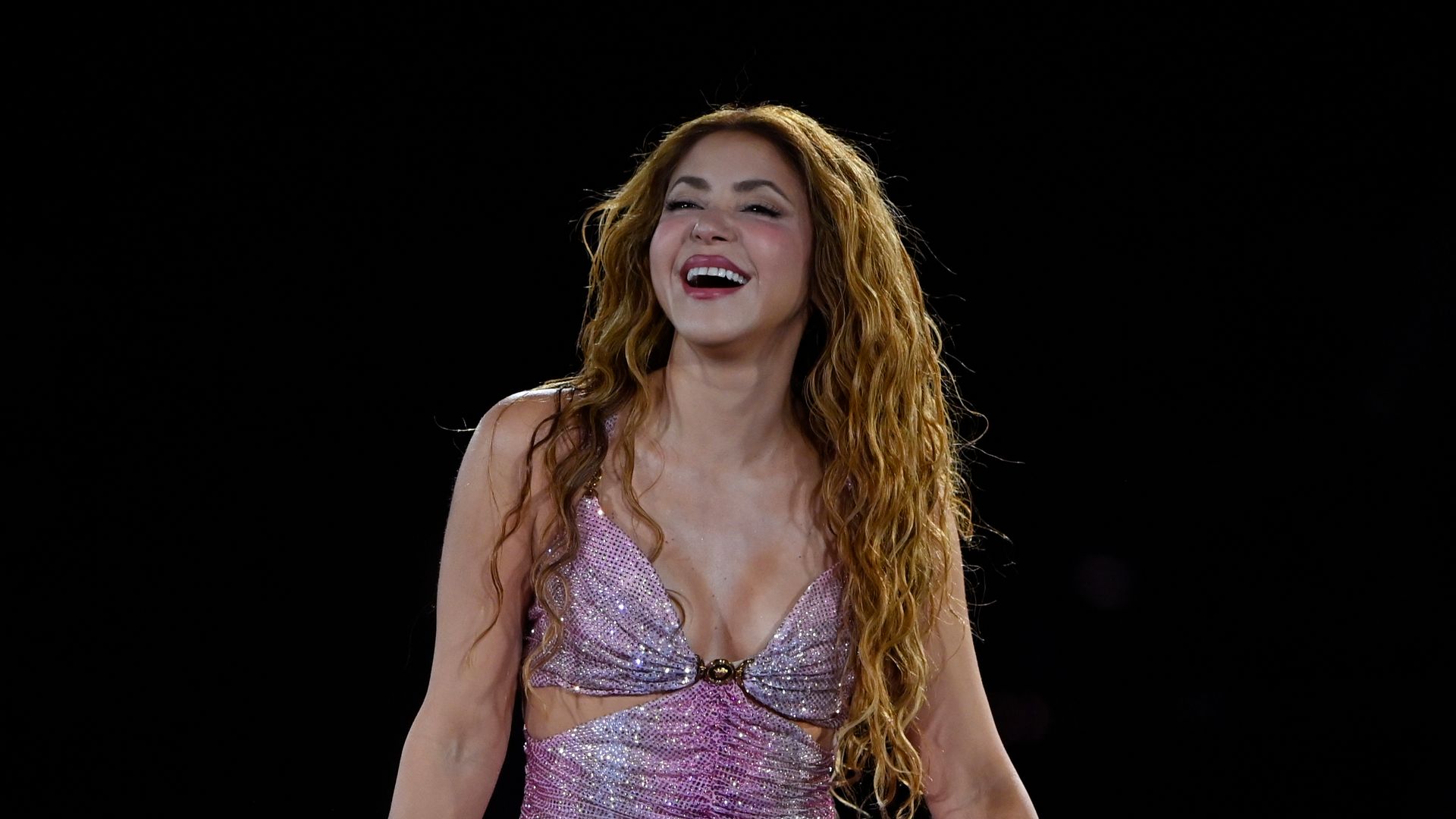Shakira calls Mexico ‘my home’ as 400,000 fans pack the Zócalo for historic night