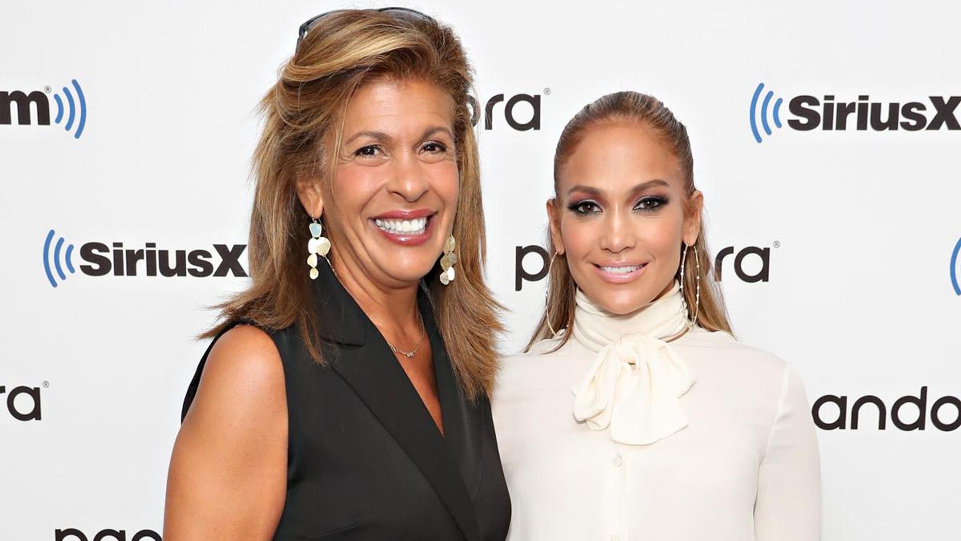 Jennifer Lopez mocks Hoda Kotb for purposely avoiding showing the news of her split from Joel Schiffman