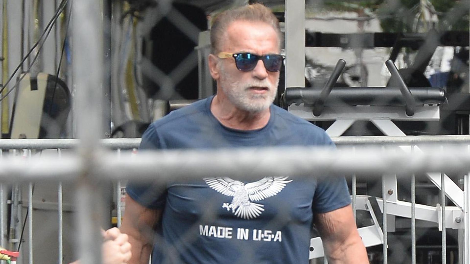 Arnold Schwarzenegger looks better than ever at his routine workout