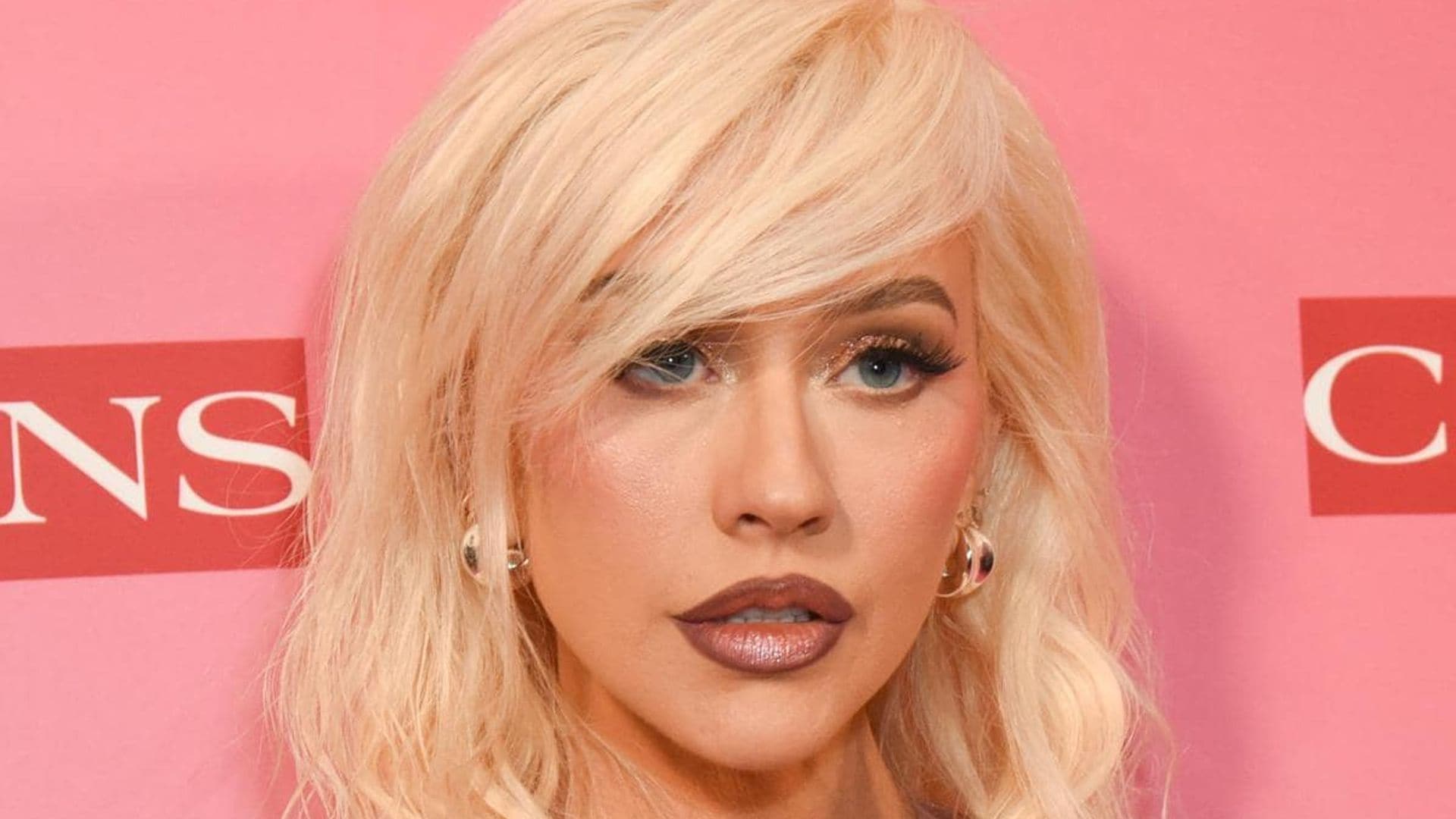 Christina Aguilera looks incredible at her Las Vegas residency in jaw-dropping video