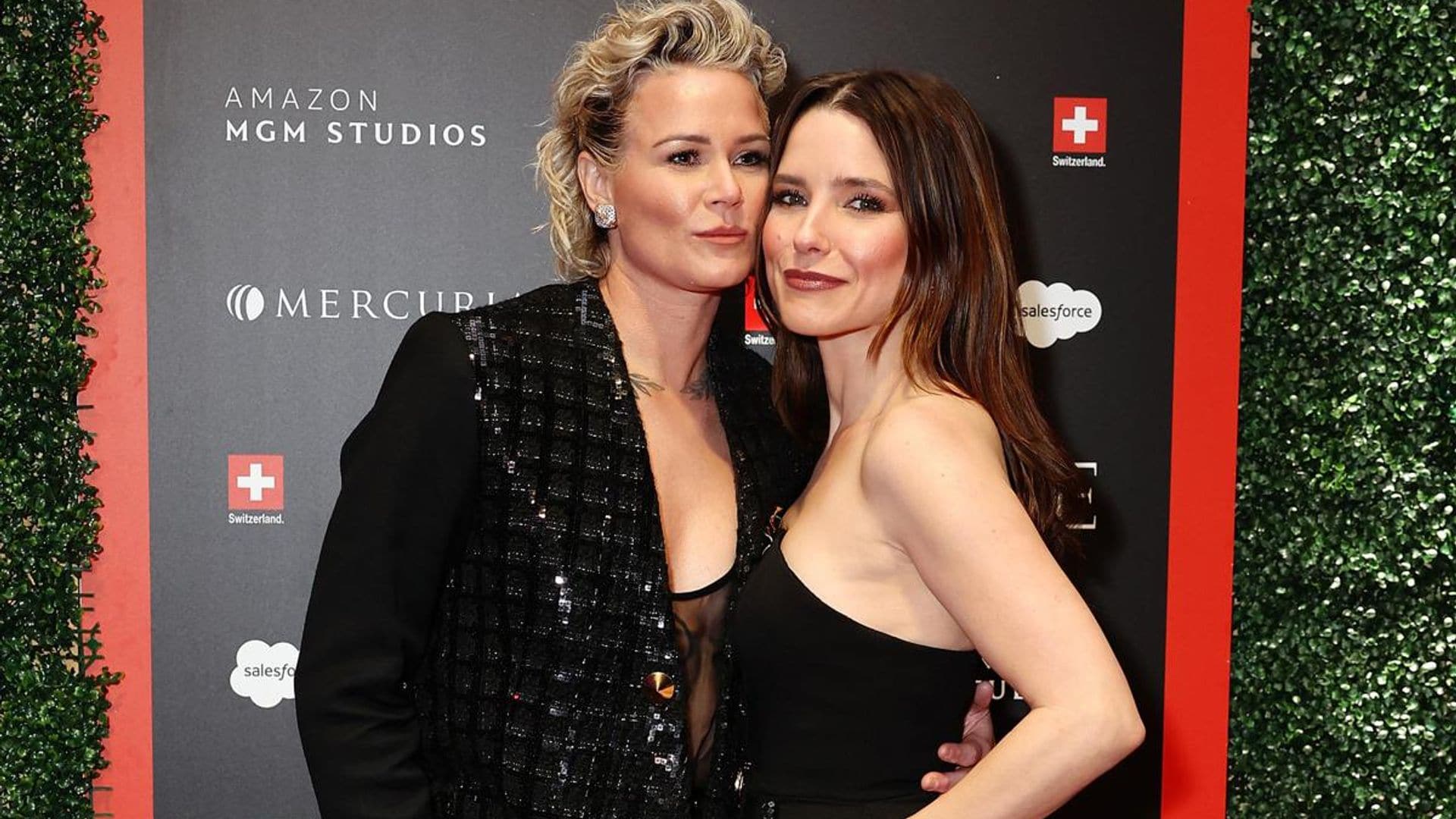 Sophia Bush and Ashlyn Harris share romantic photo kissing in front of the Eiffel tower