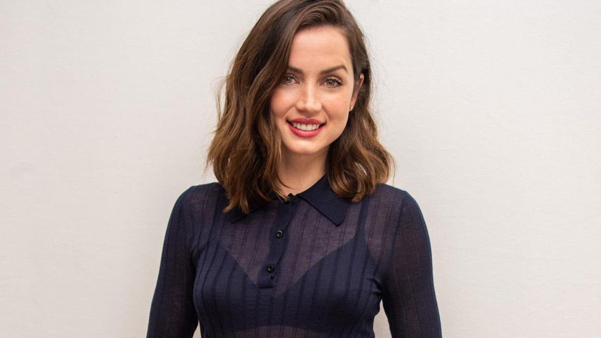 Ana de Armas had an epic dance party with Cheetos and champagne to celebrate Globes nod