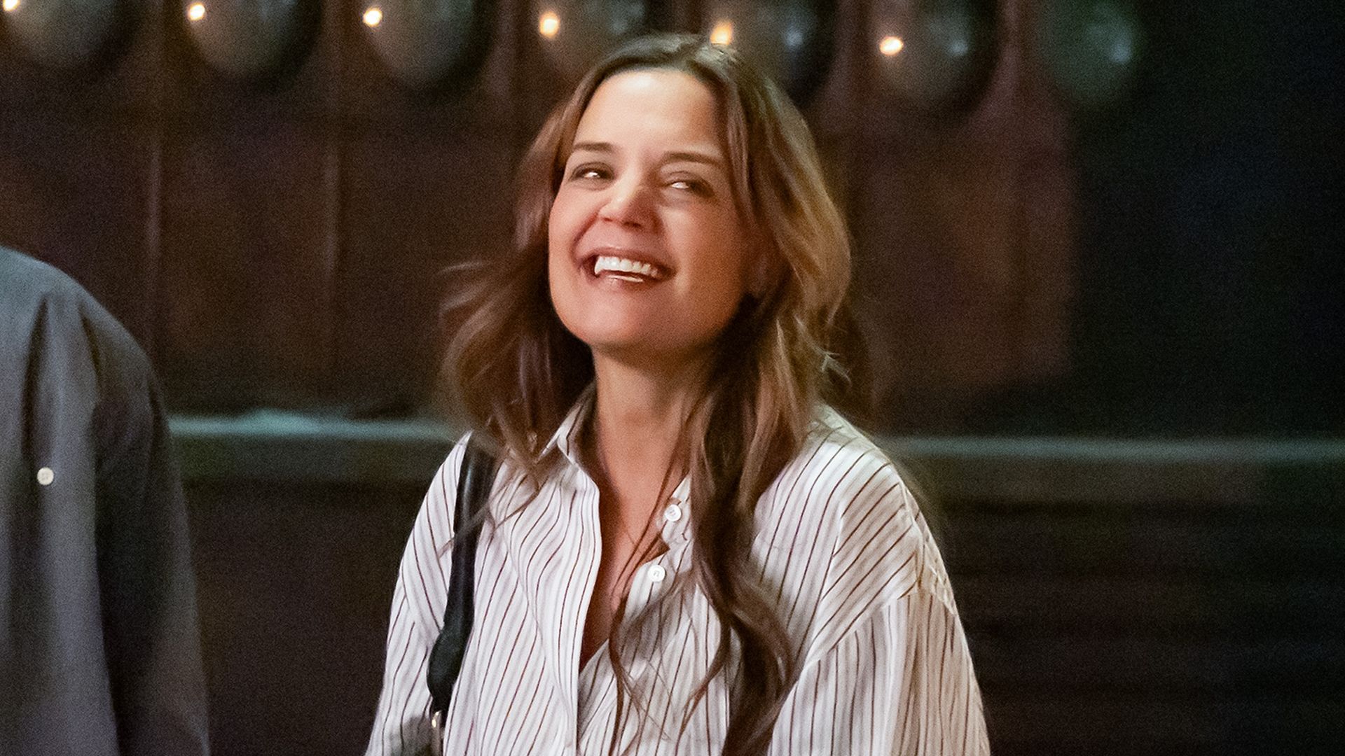 Katie Holmes leaves long hair behind and debuts a chic Spring lob haircut