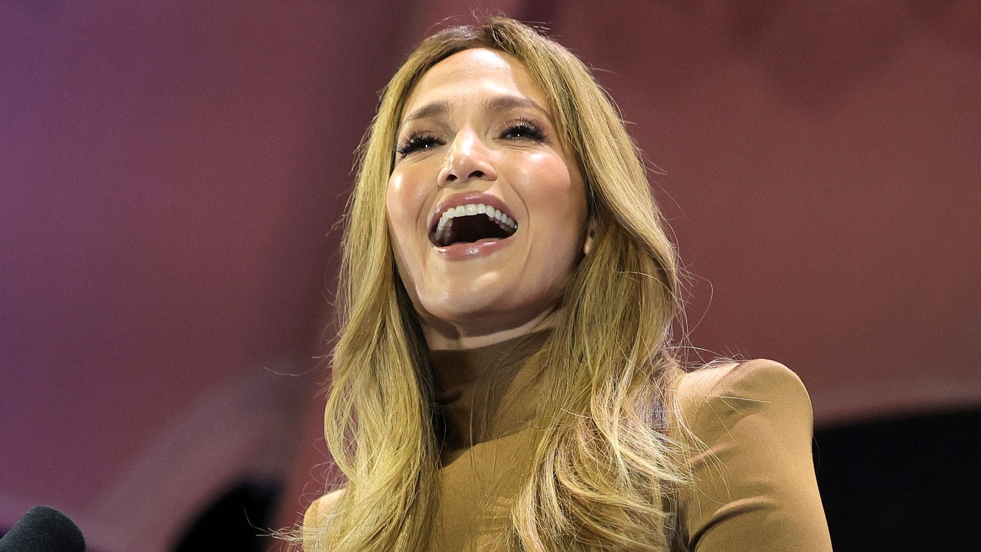 Jennifer Lopez wowed in figure-hugging dress and diamond jewelry at Kamala Harris' campaign rally
