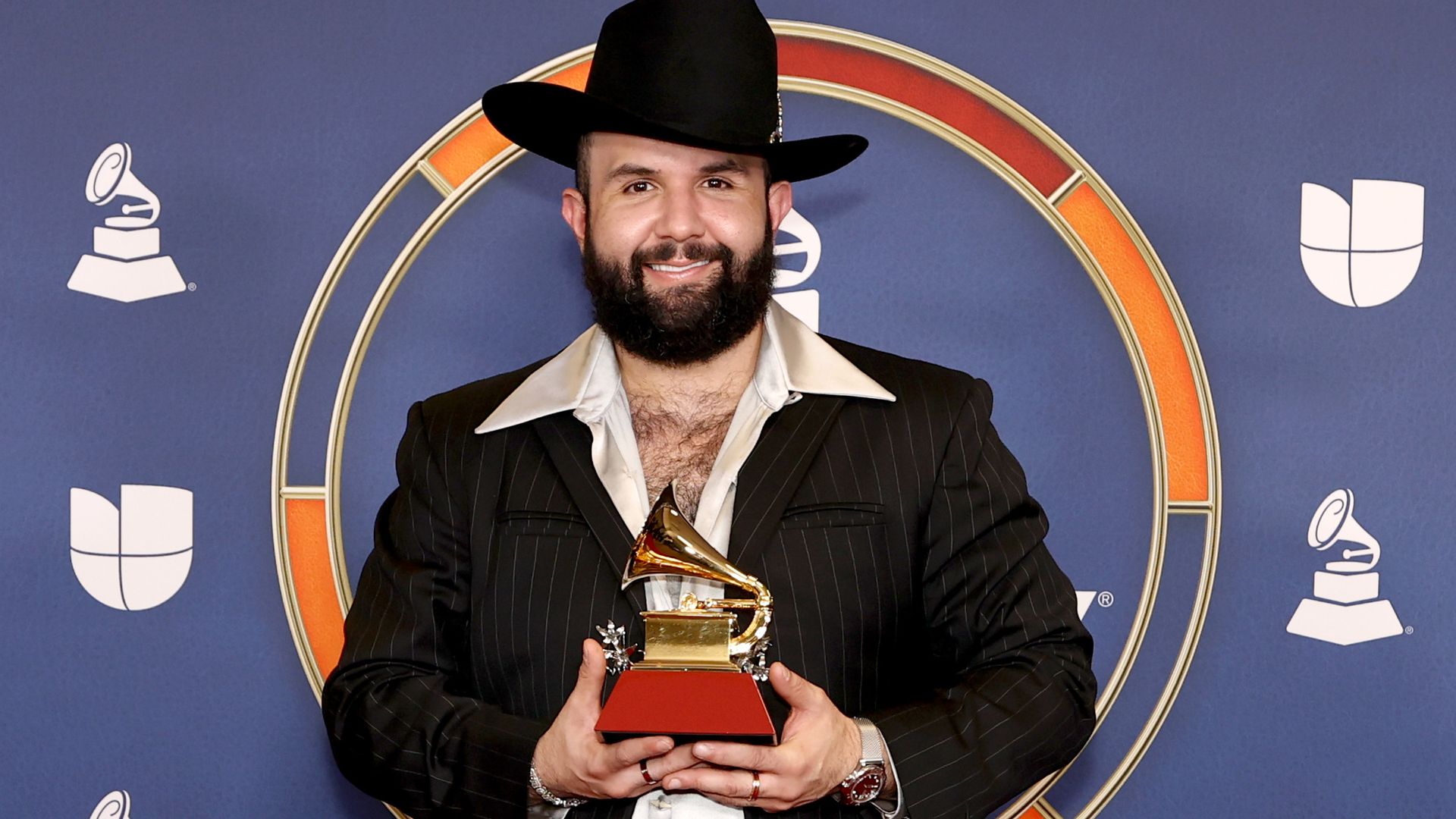 LAS VEGAS, NEVADA - NOVEMBER 13: EDITORIAL USE ONLY. Carin Leon poses in the press room during The 26th Annual Latin GRAMMY Awards at MGM Grand Garden Arena on November 13, 2025 in Las Vegas, Nevada. (Photo by Arturo Holmes/Getty Images)