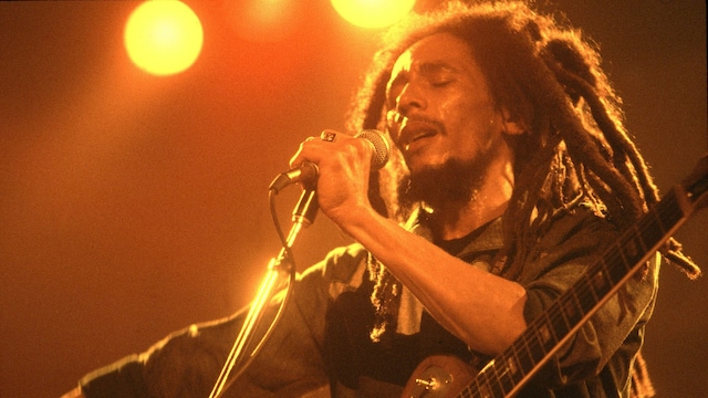 Jamaican musician Bob Marley performing in Chicago, Il, 27th  May 1978. (Photo by Paul Natkin/WireImage) 