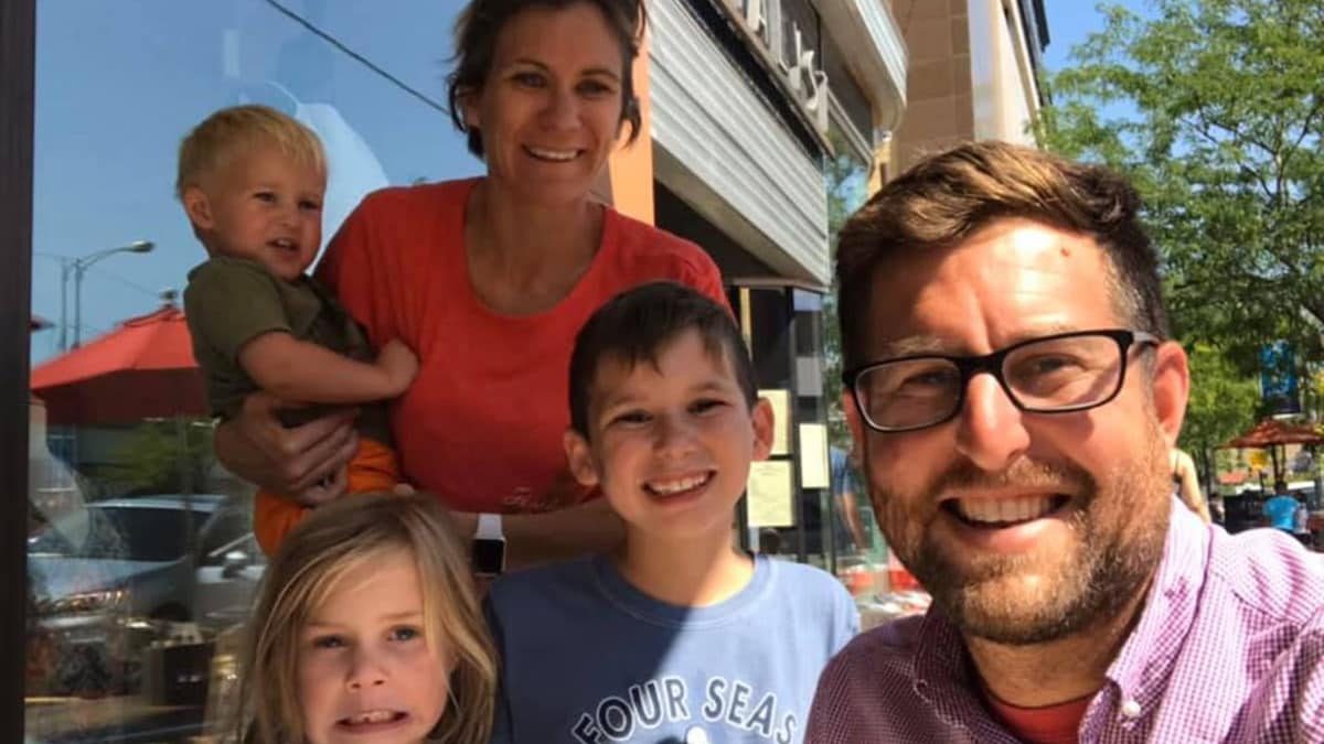 Kennedys honor Maeve and son Gideon one year after drowning(01)