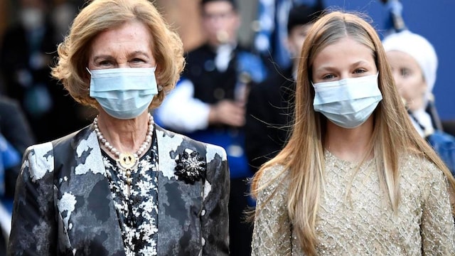 Queen Sofia publicly reunites with Queen Letizia and family for first time since husband left Spain
