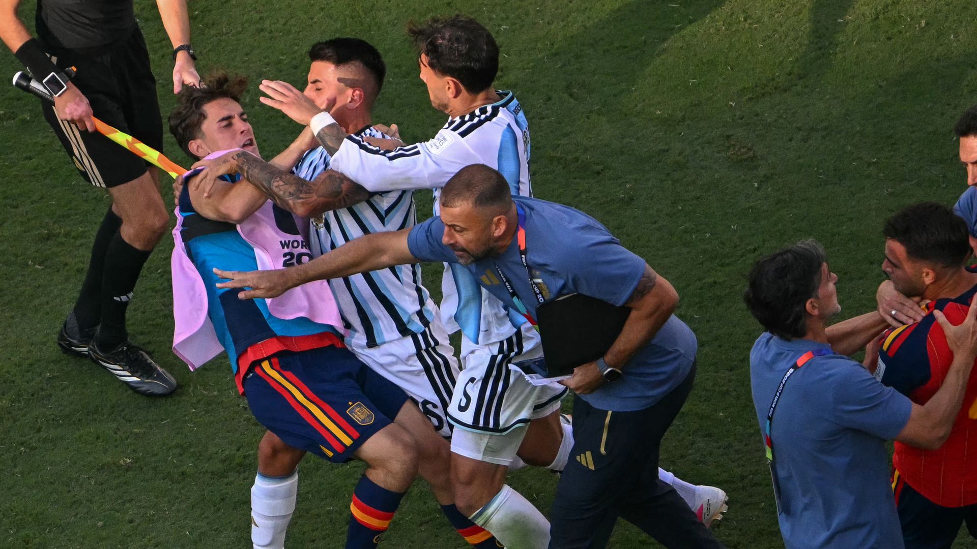 Spain and Argentina players are involved in a scuffle after Spain won the 2026 World Cup football tournament final match between Spain and Argentina at the New York/New Jersey Stadium in East Rutherford on July 19, 2026. (Photo by MAURO PIMENTEL / AFP via Getty Images)
