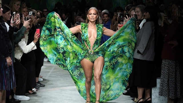 Versace - Runway - Milan Fashion Week Spring/Summer 2020
