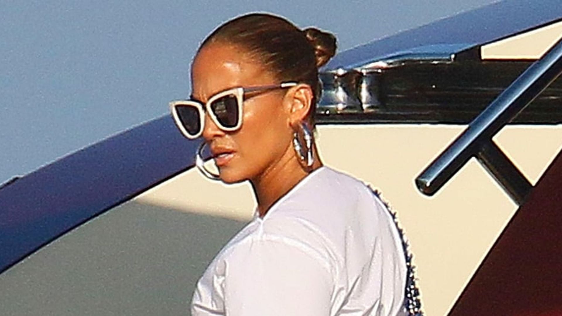 Summer's not over: Jennifer Lopez just wore the season's hottest trend