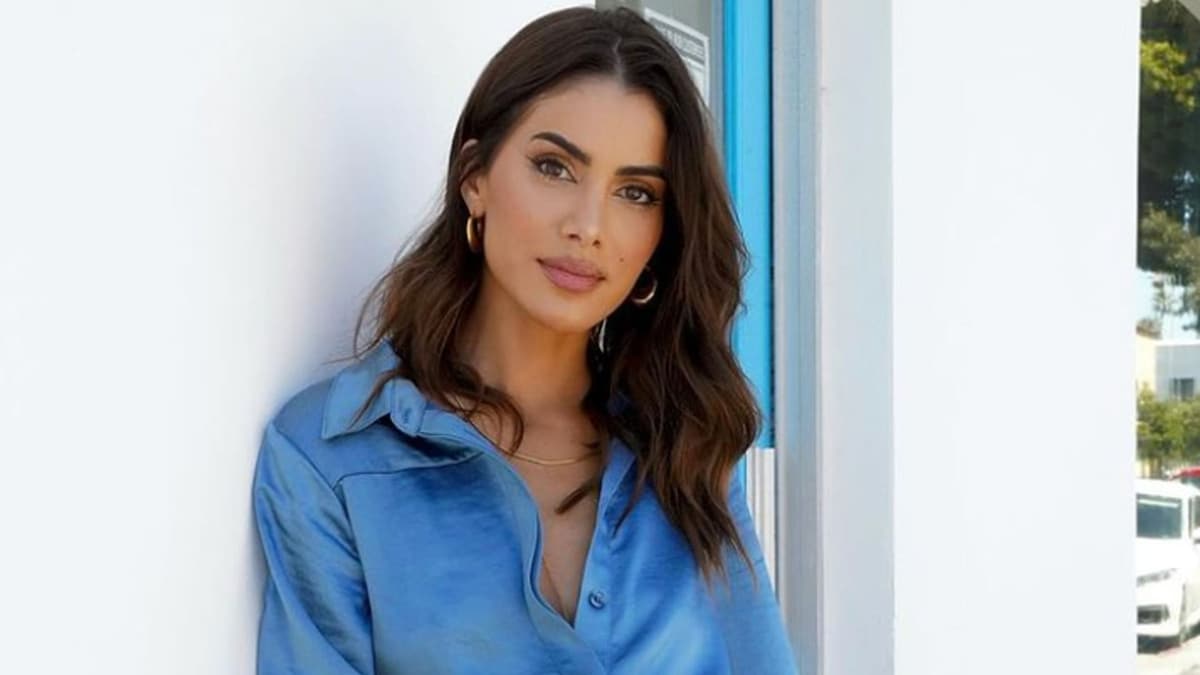 Камила палмер. Камила палмер. Camila palmer. Camila palmer. Camila palmer.