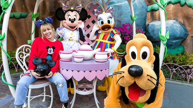 Miley Cyrus Disneyland