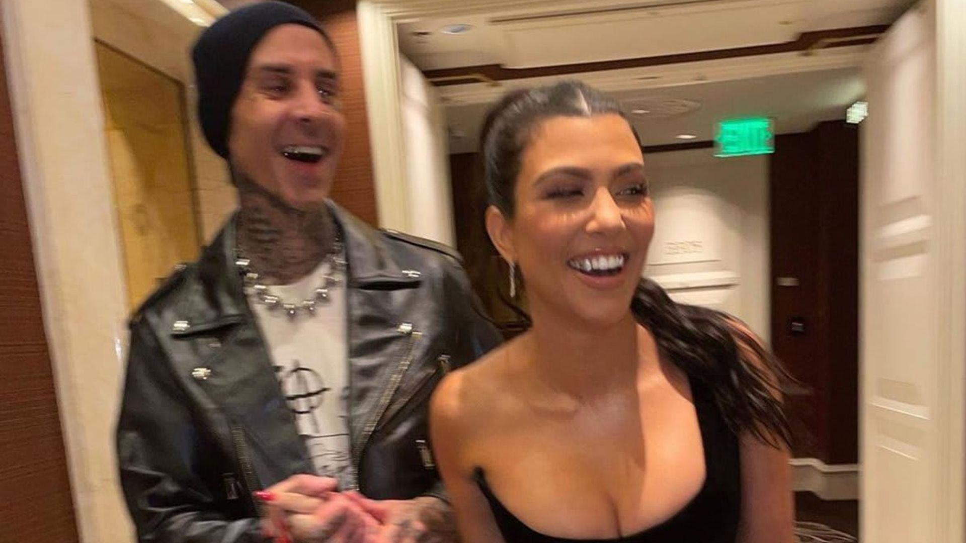 Travis Barker just gave Kourtney Kardashian a major haircut