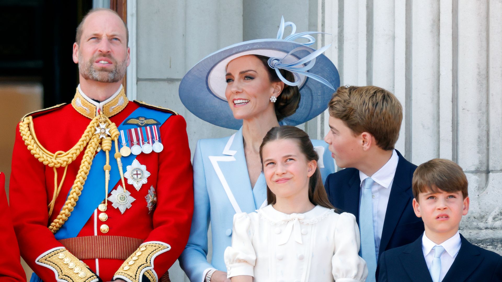 https://www.hola.com/us/horizon/landscape/ab5e953d3902-london-england-prince-william-prince-of-wales-catherine-princess-of-wales-prince.jpg?im=Resize=(1200)