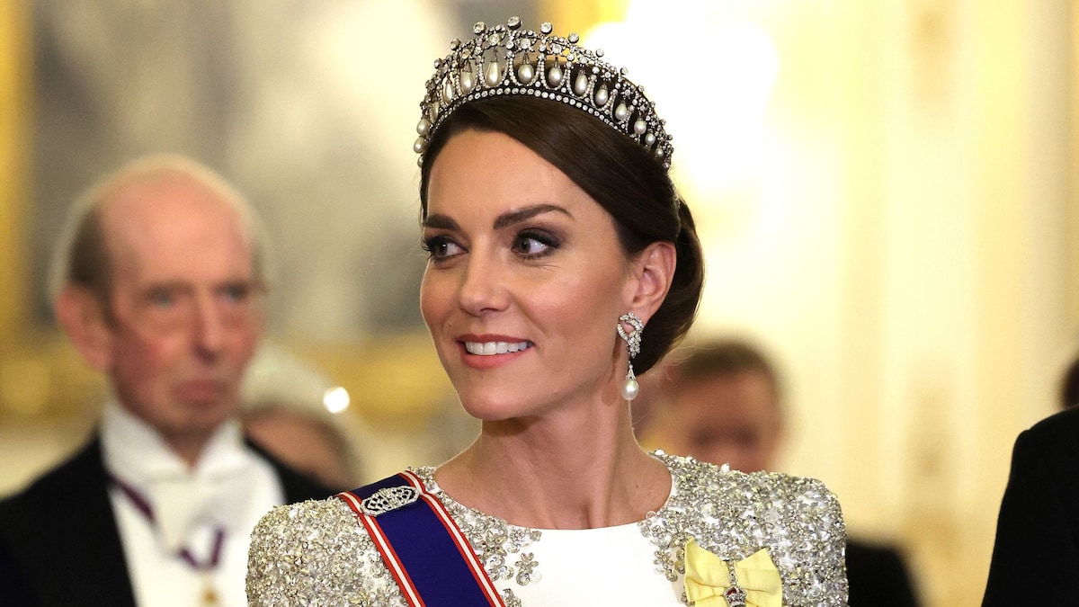 https://www.hola.com/us/horizon/landscape/ad50831e61f6-london-england-catherine-princess-of-wales-during-the-state-banquet-at-buckingha.jpg?im=Resize=(1200)