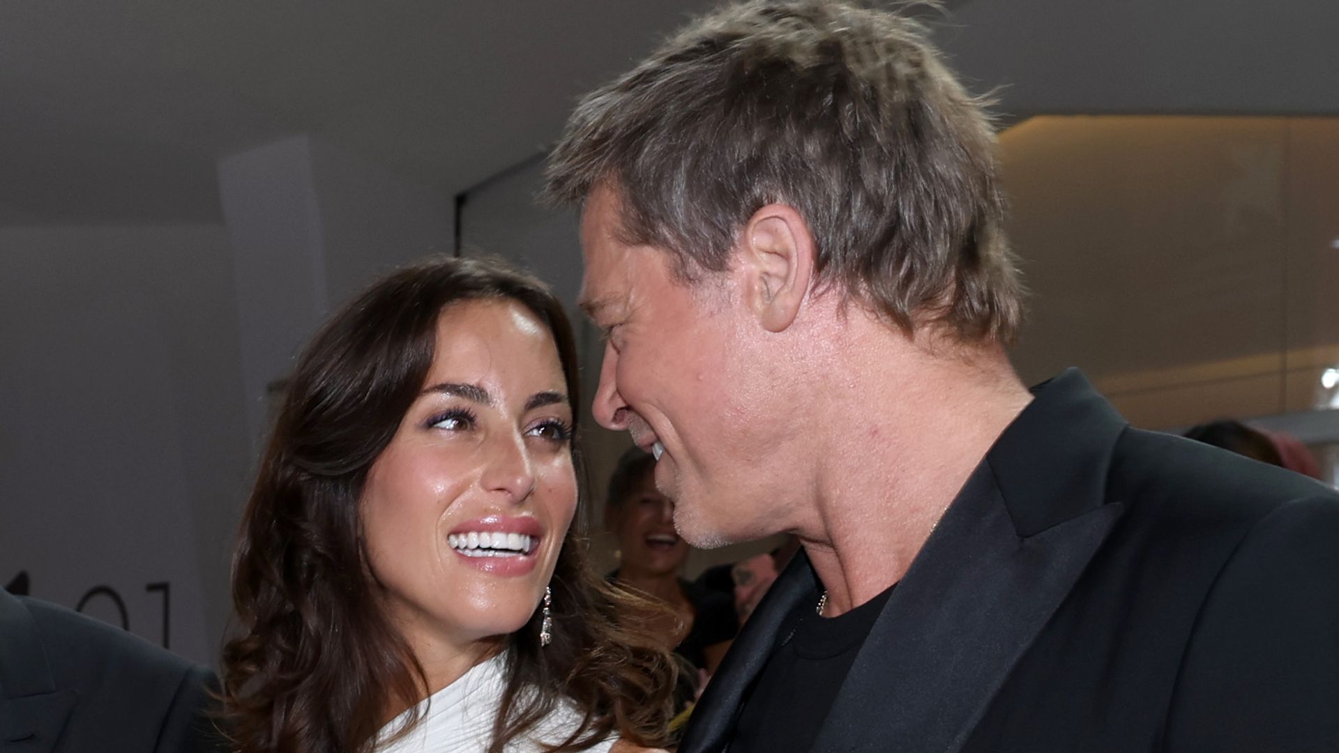 Brad Pitt's secret loving gesture to girlfriend Ines de Ramon at the Super Bowl