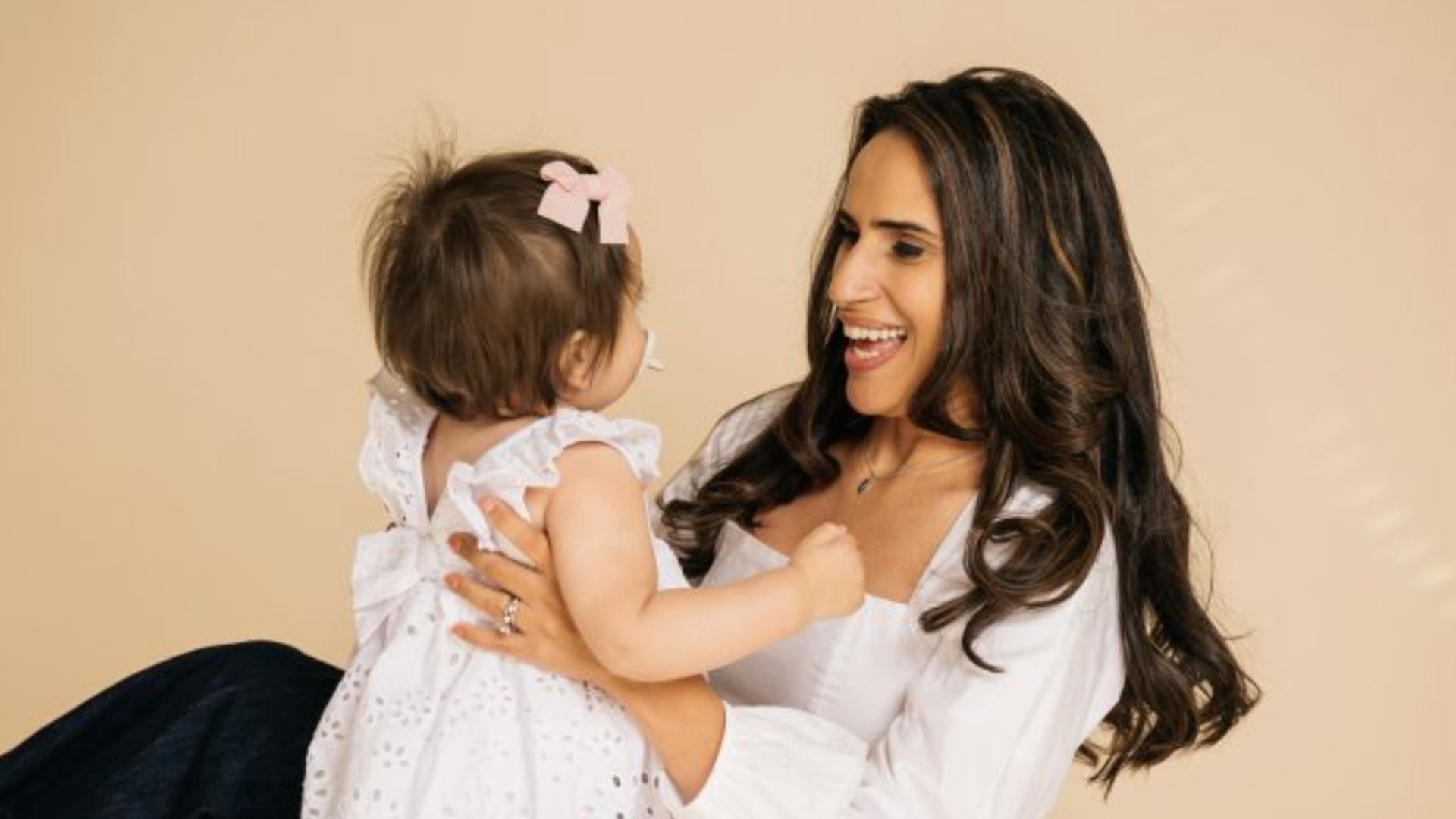 Moms over 40: This Latina was able to conceive after a decade of infertility and an endometriosis diagnosis