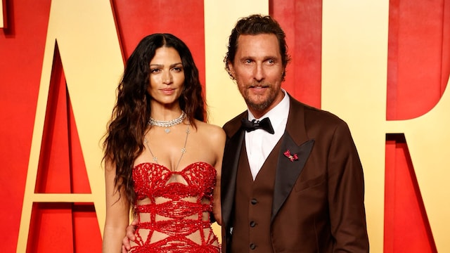 Matthew McConaughey and Camila Alves show off their dance moves pantless