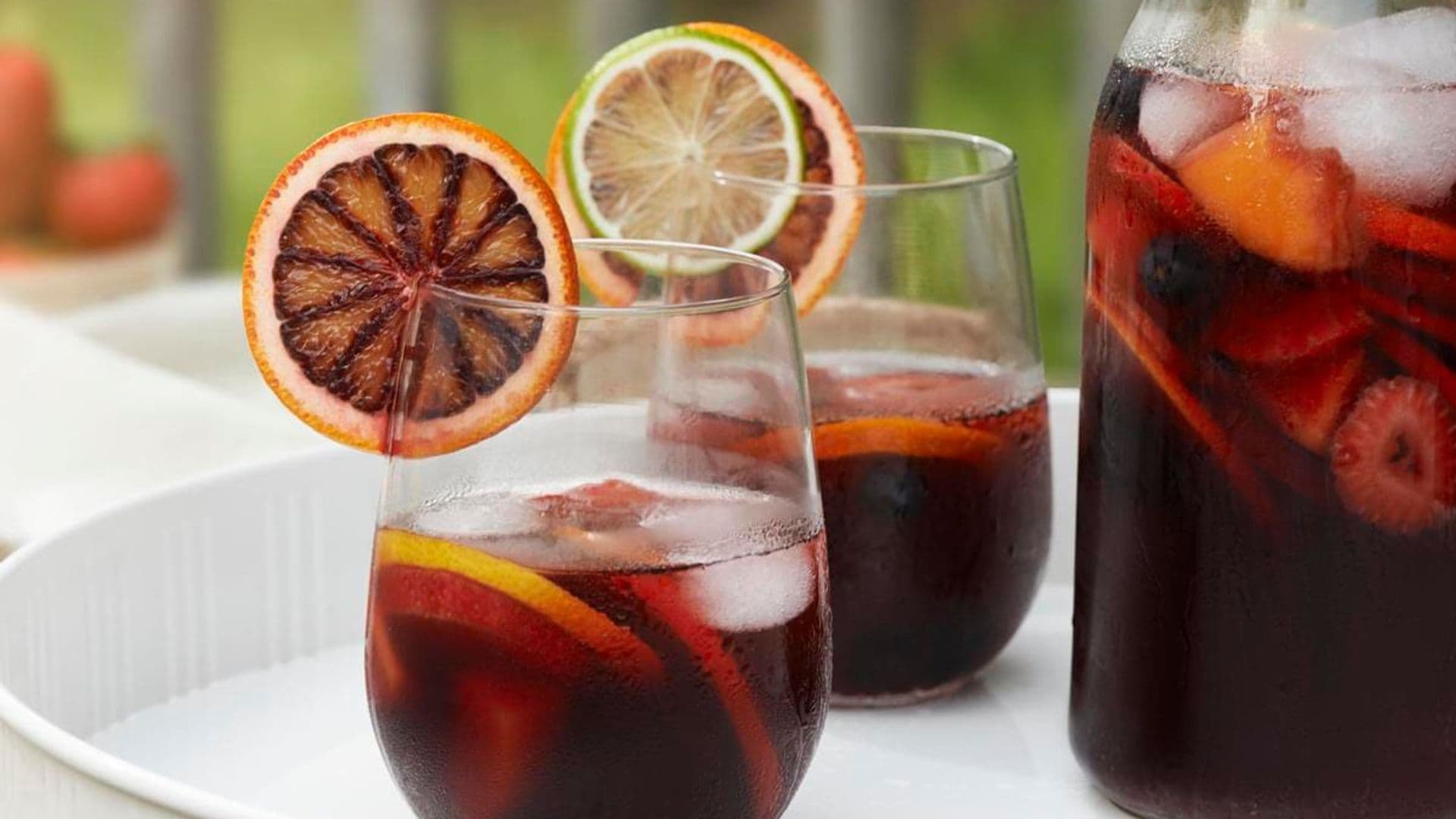 Learn how to make traditional sangria