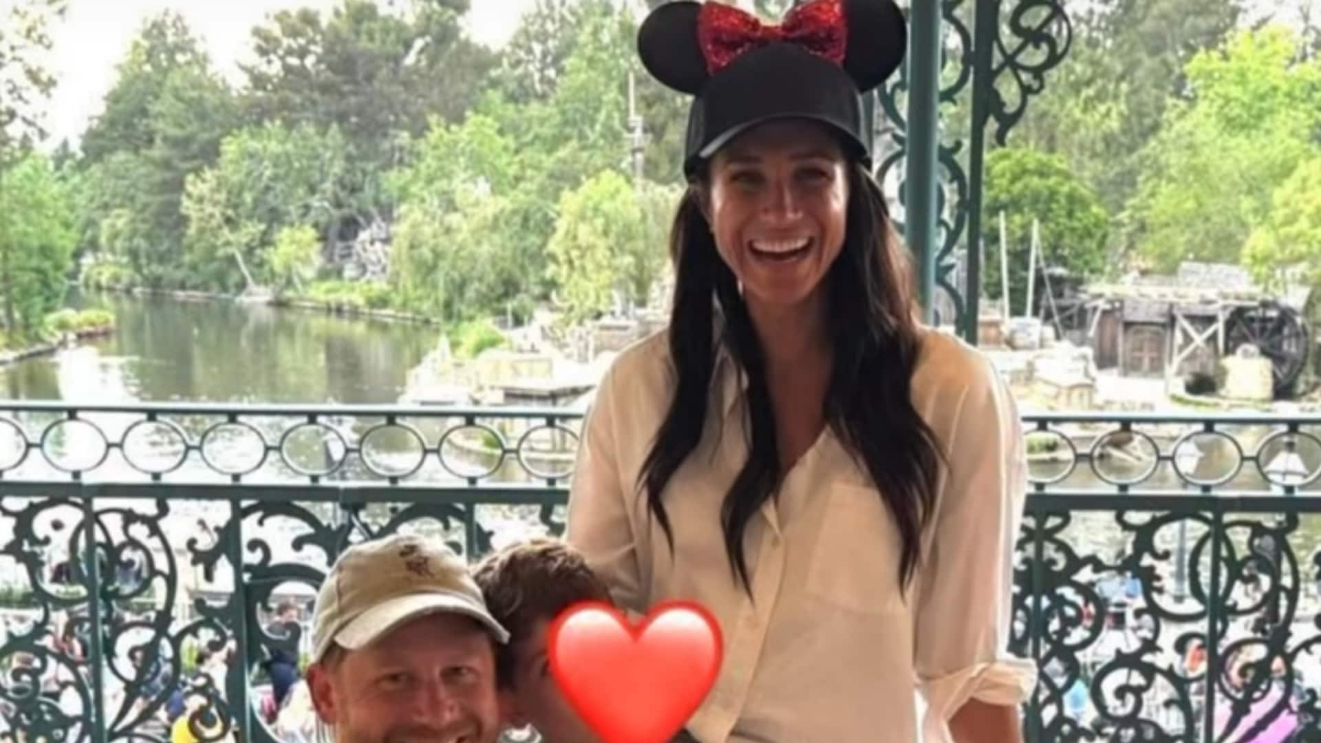 Meghan Markle, Prince Harry kids visit Disneyland