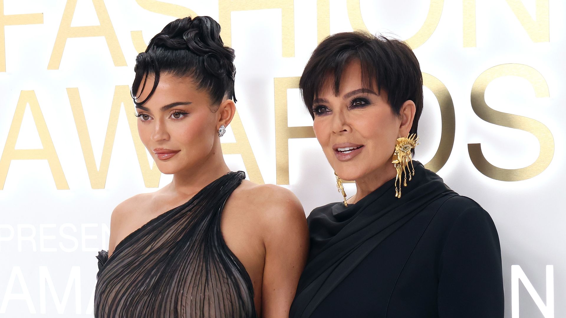 Kris Jenner and Kylie Jenner get candid about facelift and boob job order