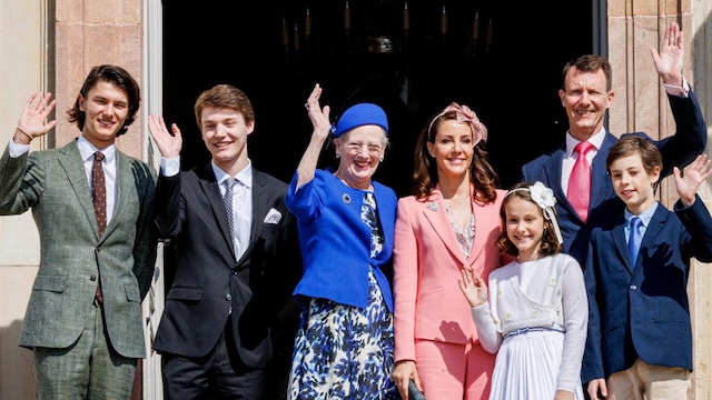 Monarch makes change to grandchildren's Prince and Princess titles