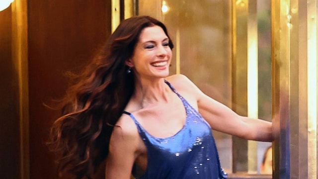 Anne Hathaway looked stunning in new scenes on the set of 'The Devil Wears Prada 2'