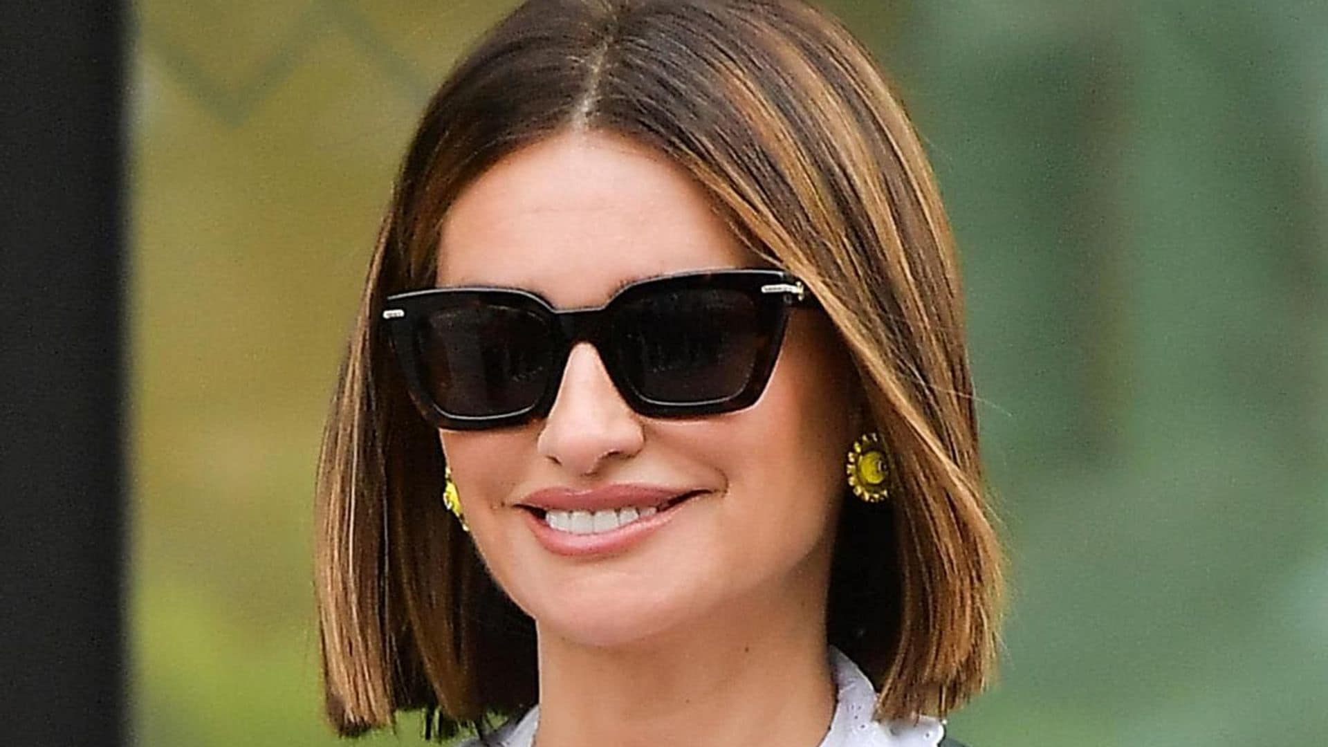 Penelope Cruz celebrates her 50th birthday with Salma Hayek, Rosalia, Robert De Niro and more