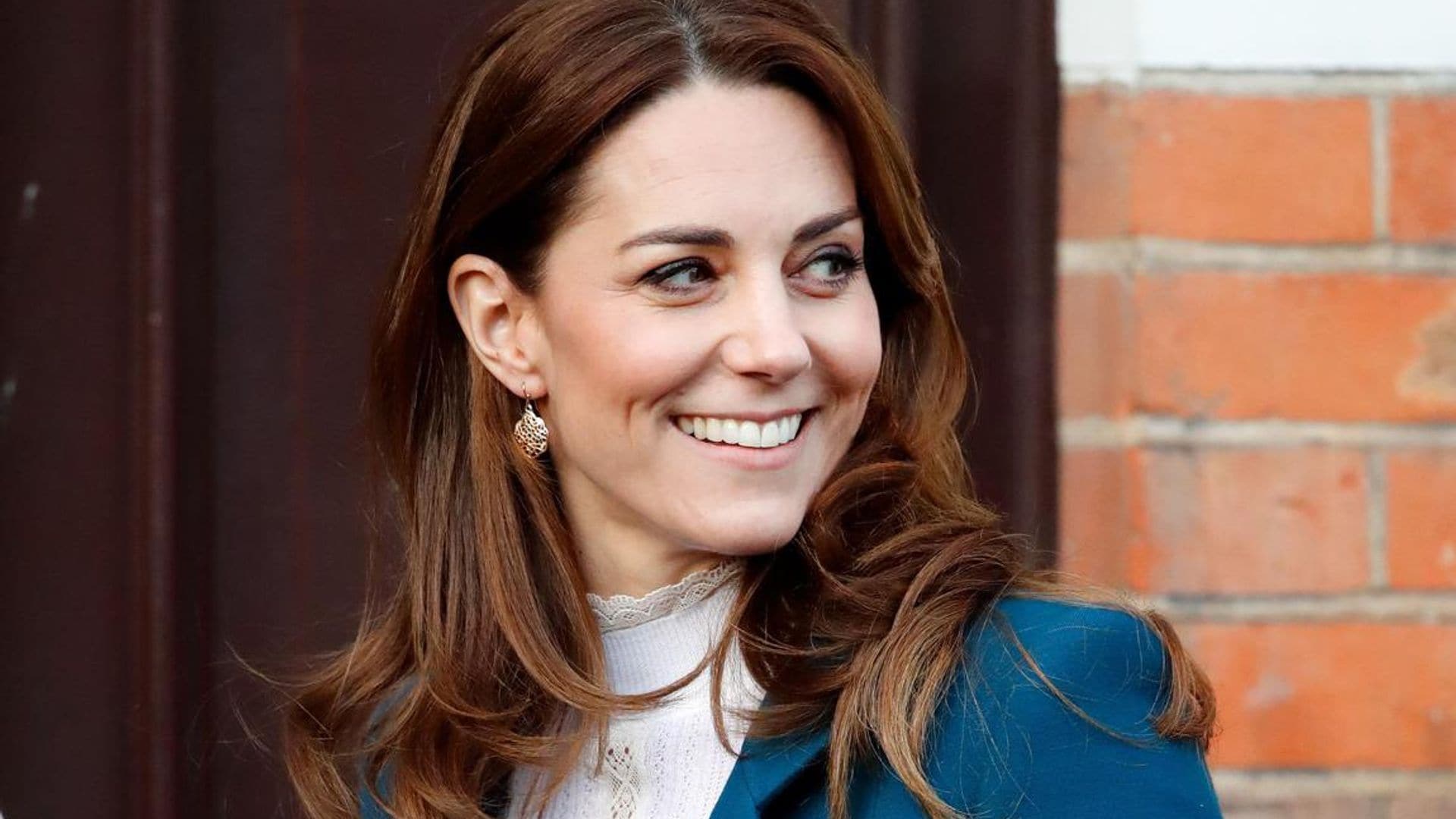 Kate Middleton’s personal email signature revealed