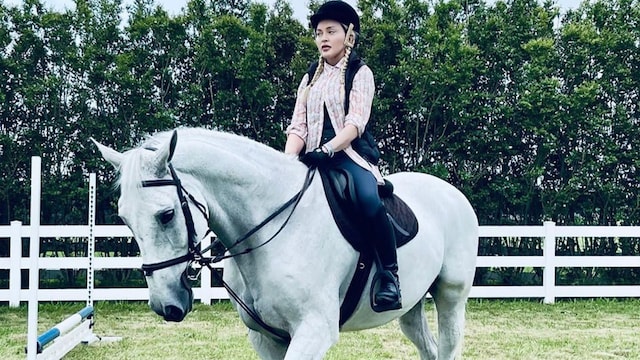 Madonna relaxes on the ranch with her children