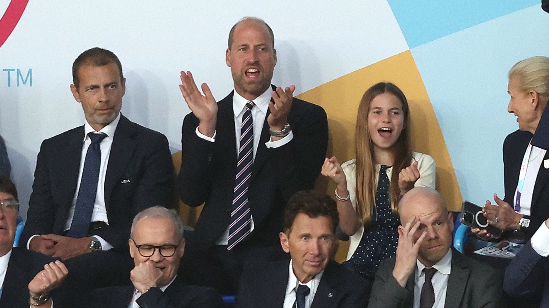 El príncipe William y la princesa Charlotte apoyan a las Lionesses en la final de la Eurocopa Femenina