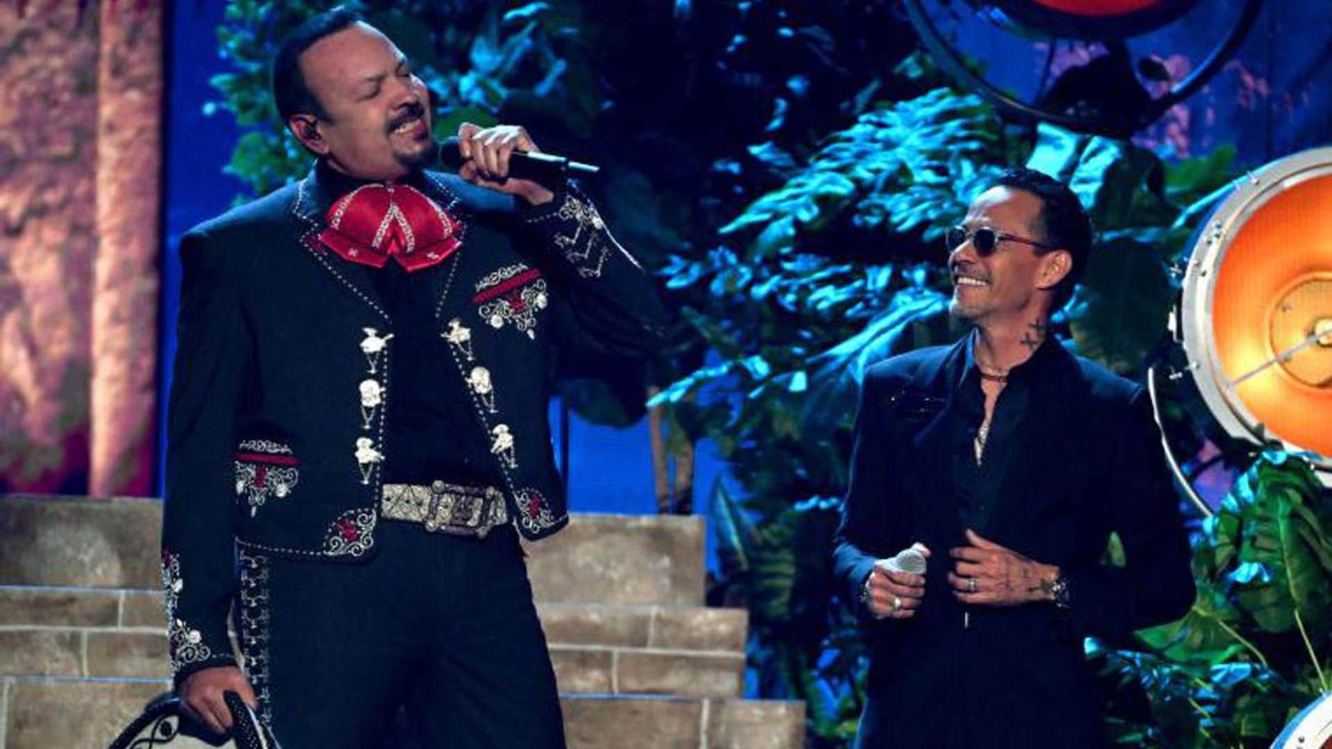 Marc Anthony and Pepe Aguilar deliver a captivating duet at the 2023 Latin Billboard Music Awards
