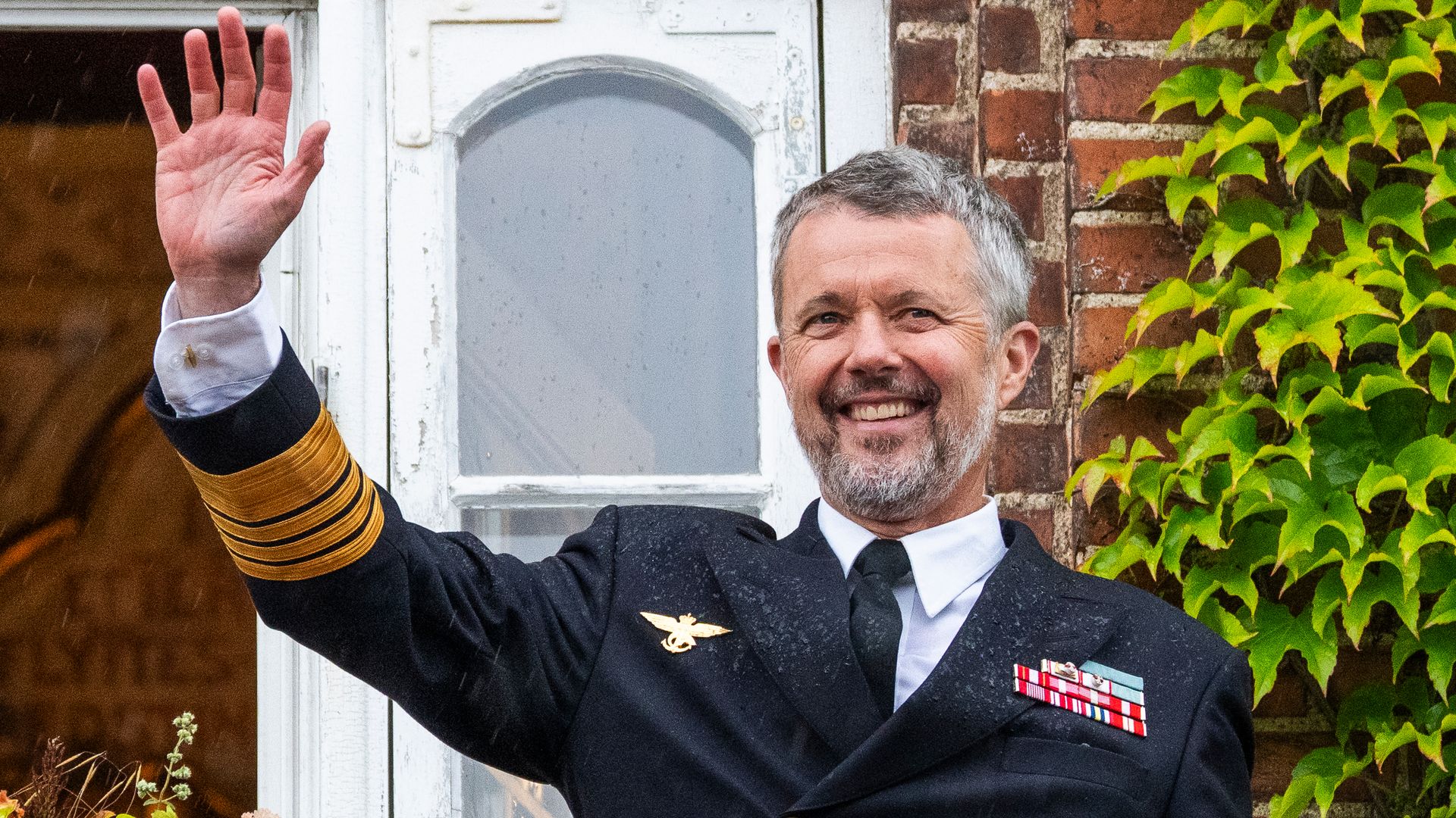 Rare look at King Frederik’s first official portrait as monarch two years in the making