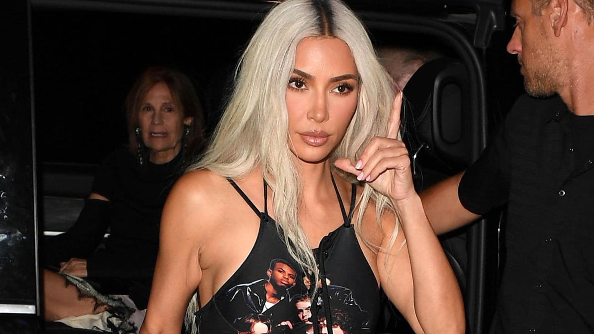 Kim Kardashian accused of photoshop fail: ‘It makes her neck look smaller’