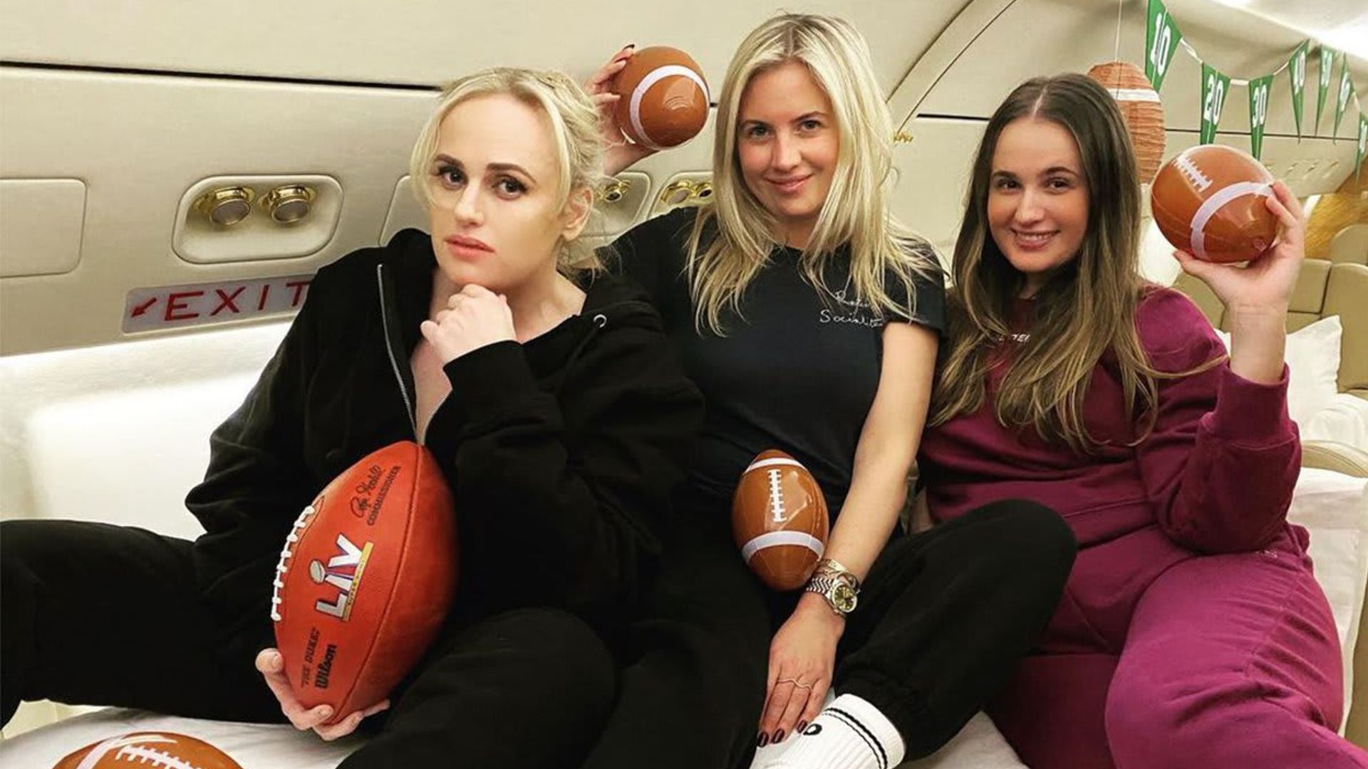 Rebel Wilson’s stylish Super Bowl slumber party