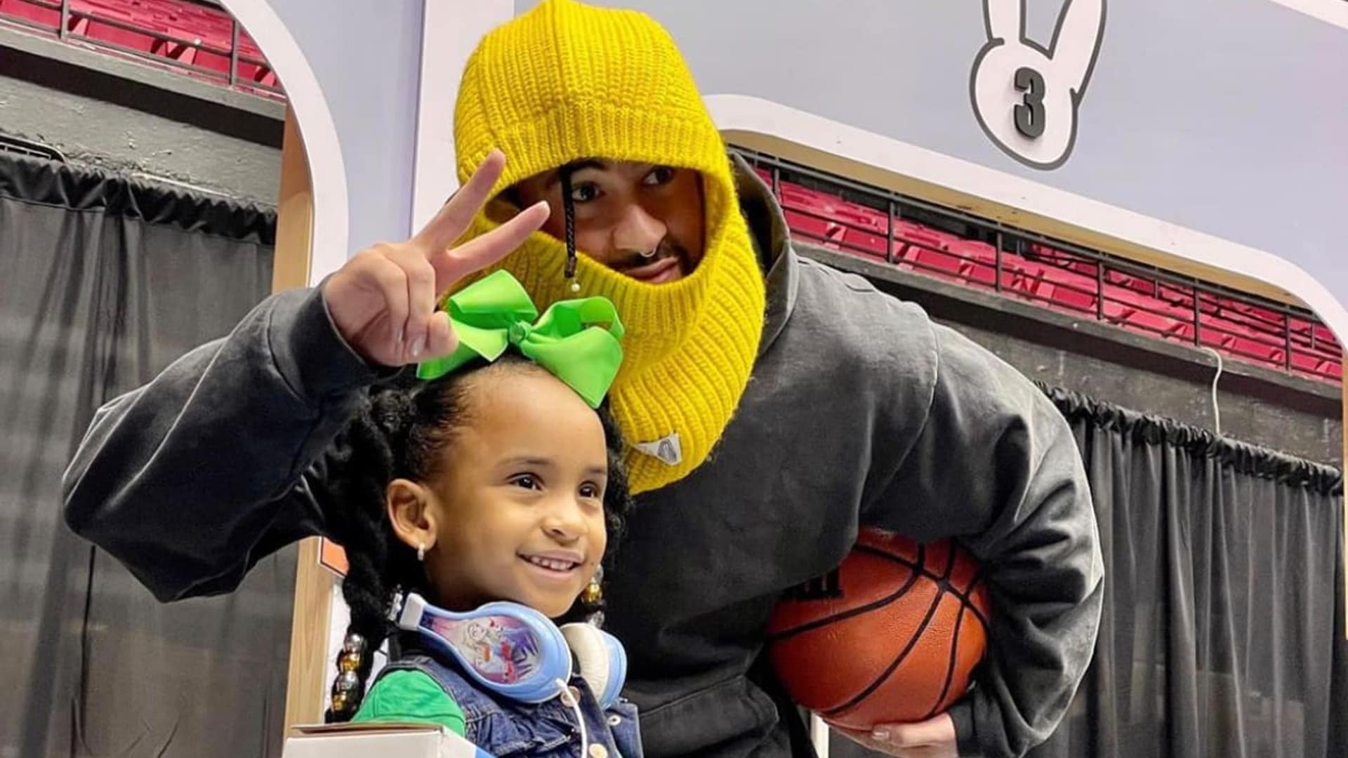 Bad Bunny and his Good Bunny Foundation handed thousands of Christmas gifts to children in Puerto Rico